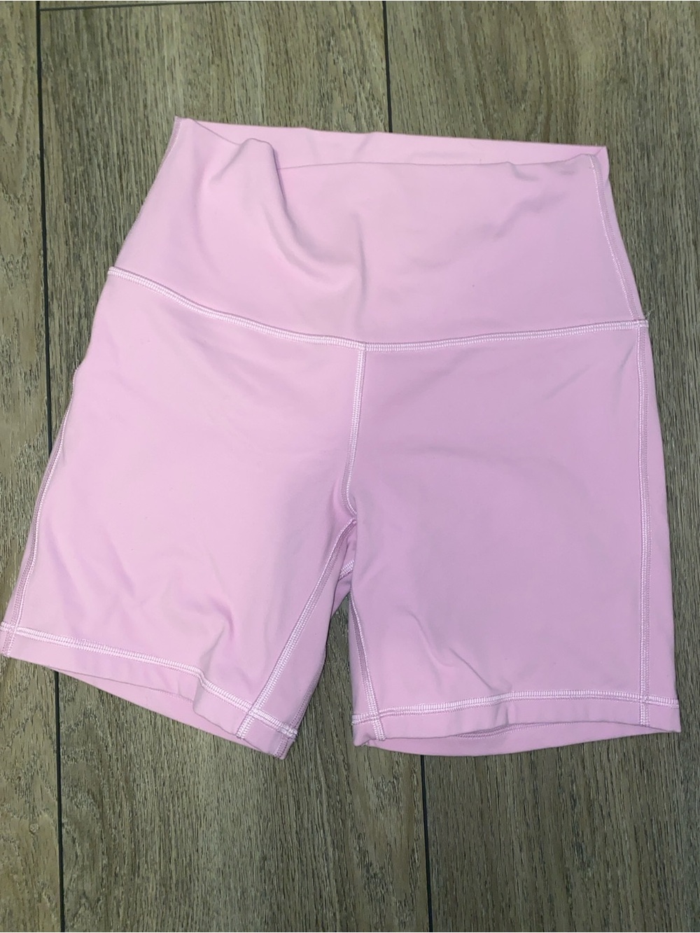 Lululemon pink shorts size 6